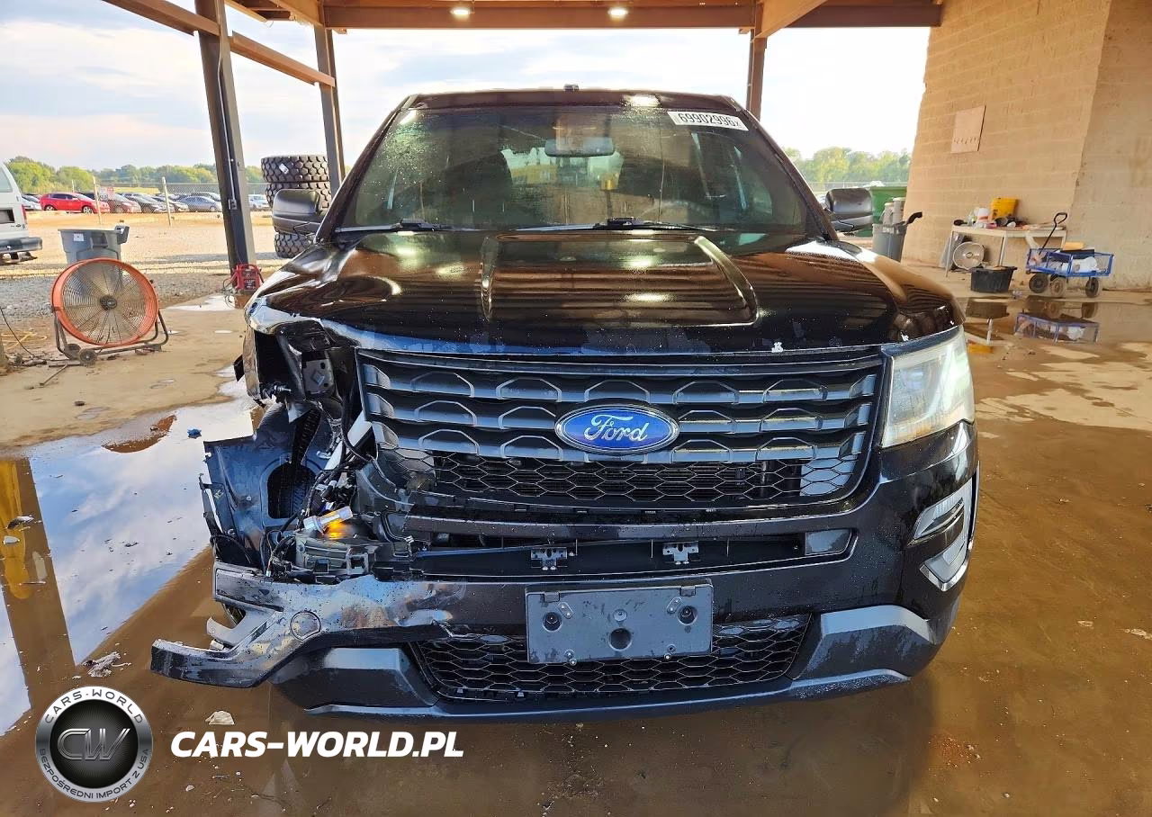 2017 Ford Explorer Police Interceptor VIN:1FM5K8AR7HGE25774 - 5