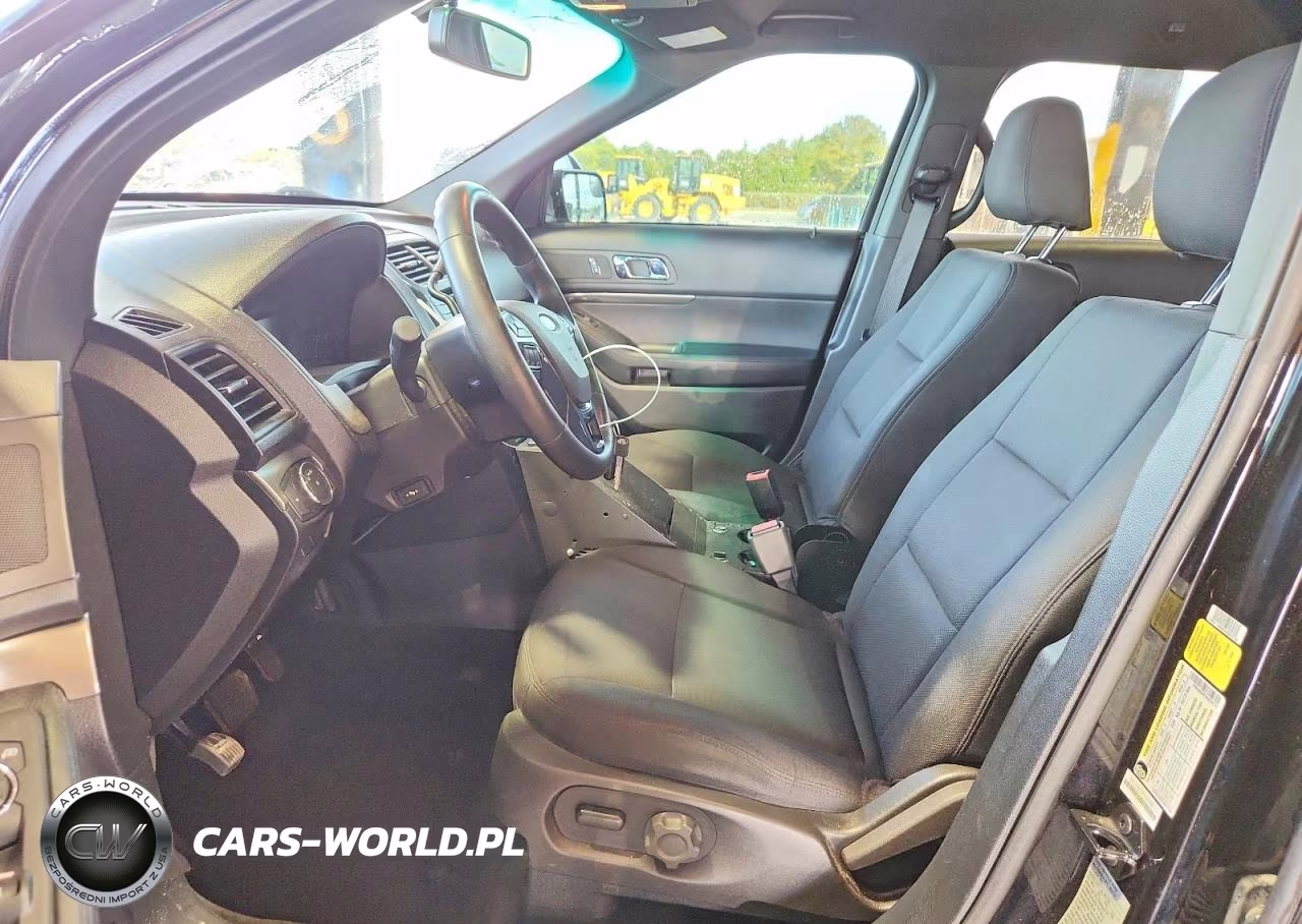 2017 Ford Explorer Police Interceptor VIN:1FM5K8AR7HGE25774 - 7