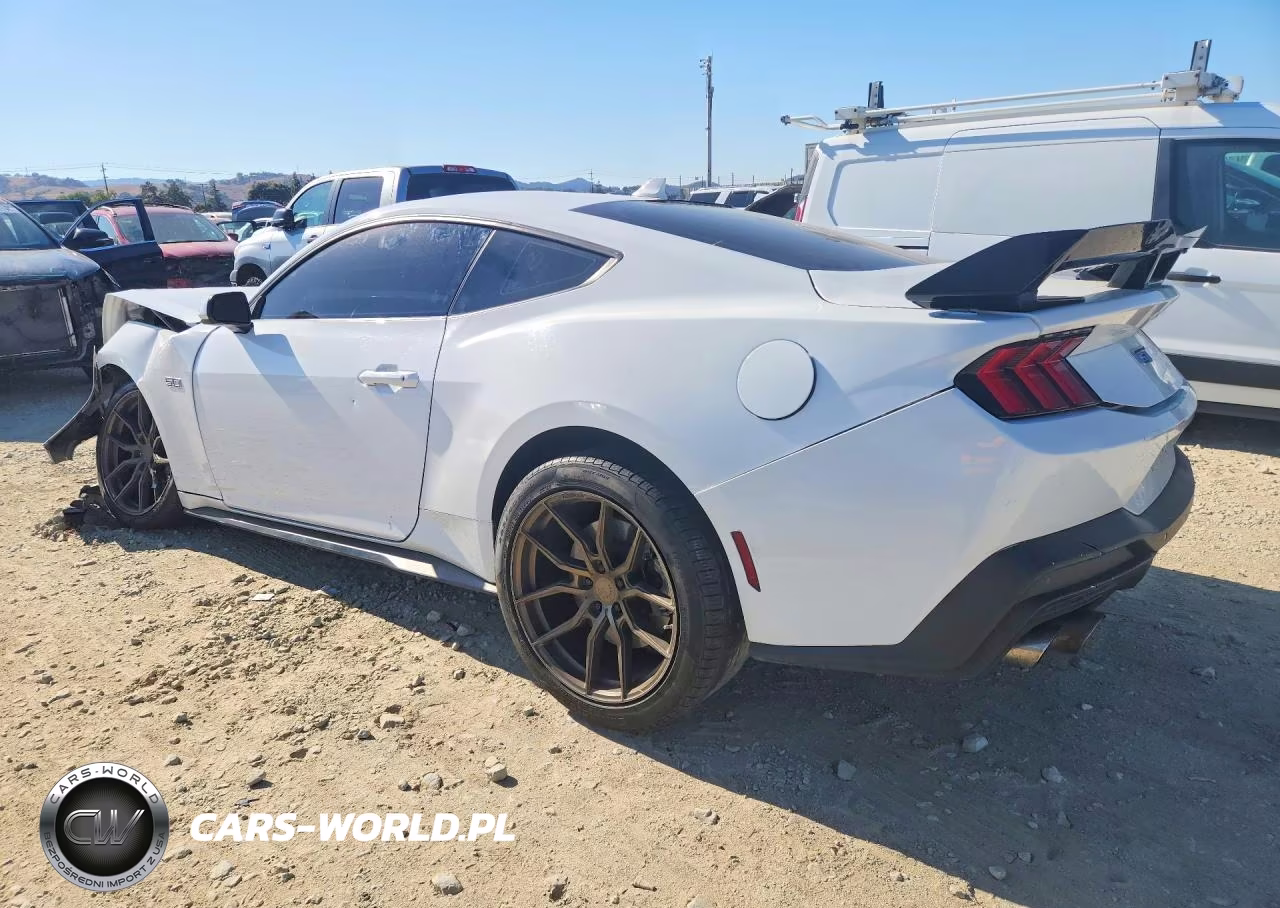 FORD MUSTANG VIN:1FA6P8CFXR5415224 - 2