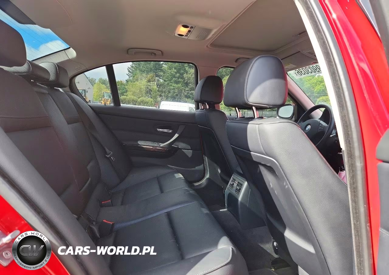 2010 BMW 335 Xi VIN:WBAPL3C57AA776195 - 10