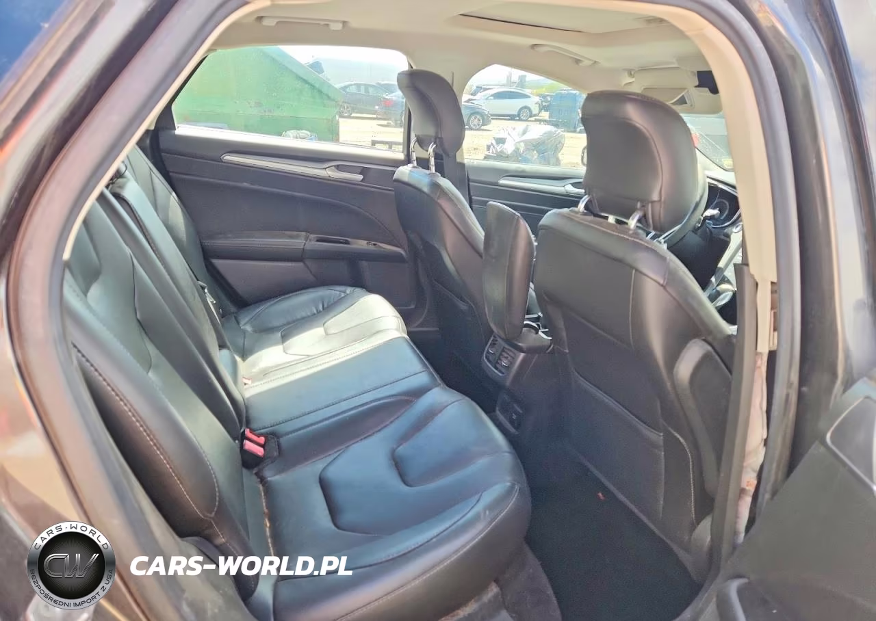 2015 Ford Fusion Titanium VIN:3FA6P0K93FR110248 - 10