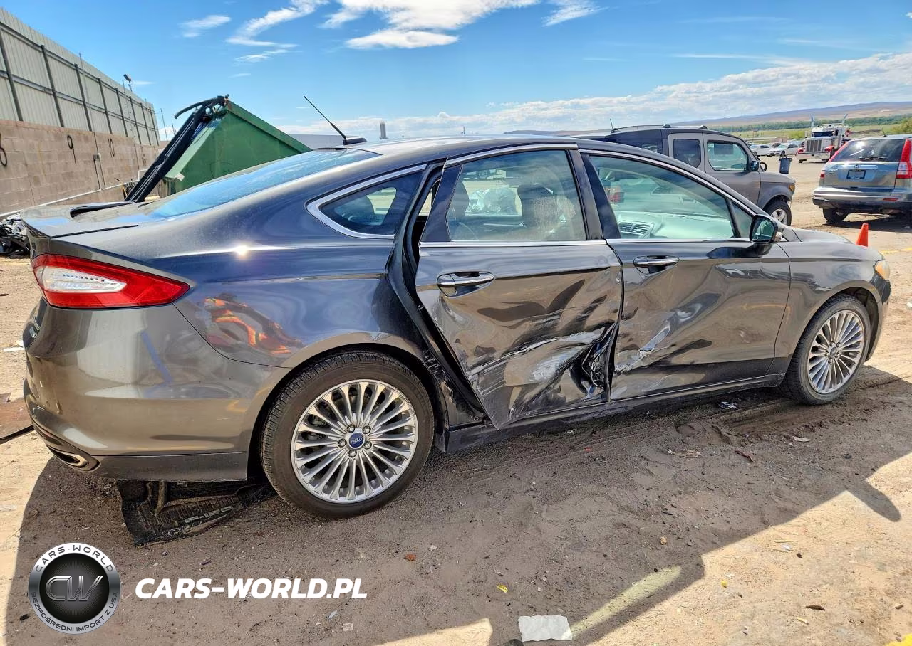 2015 Ford Fusion Titanium VIN:3FA6P0K93FR110248 - 3