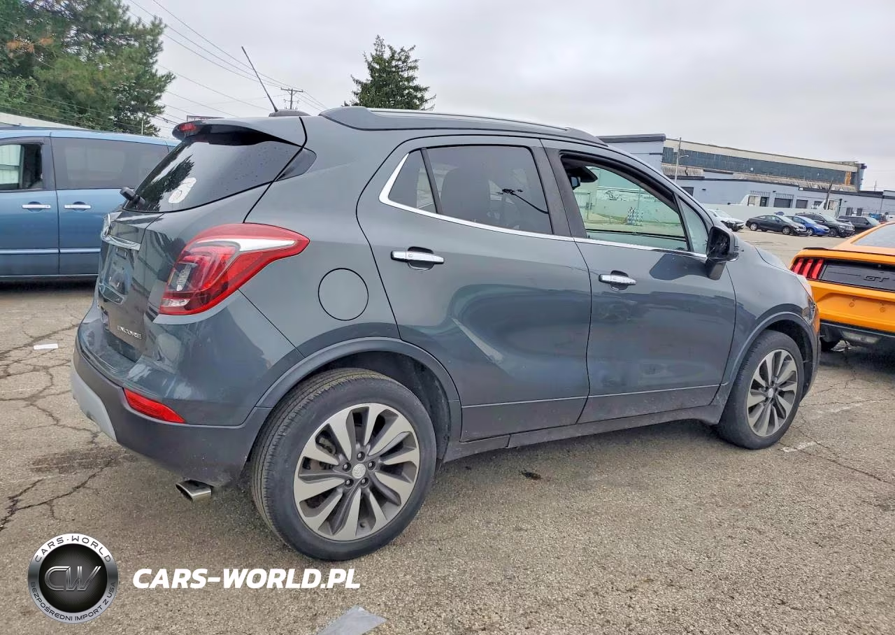 2018 Buick Encore Preferred Ii VIN:KL4CJBSB9JB544520 - 3