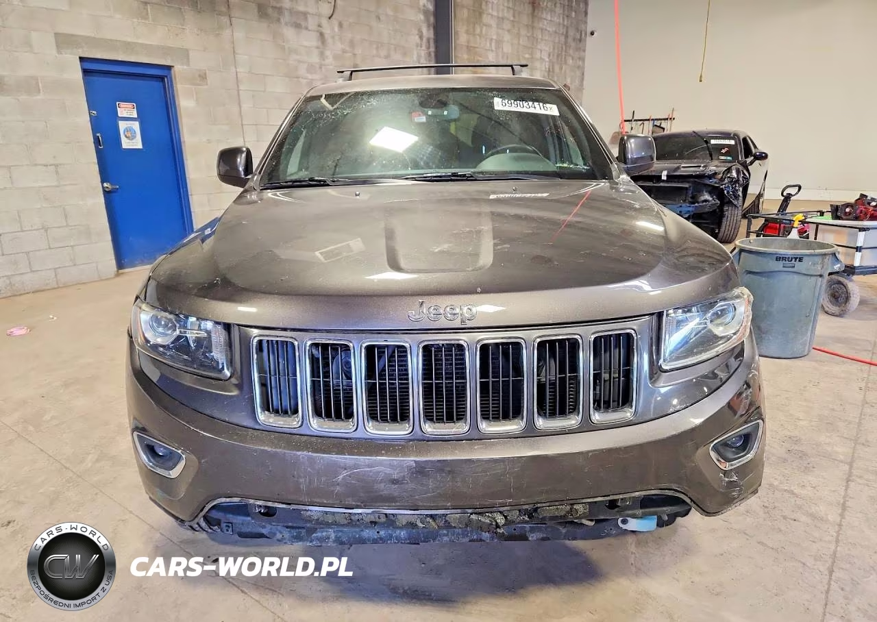 2015 Jeep Grand Cherokee Laredo VIN:1C4RJFAG3FC151568 - 5