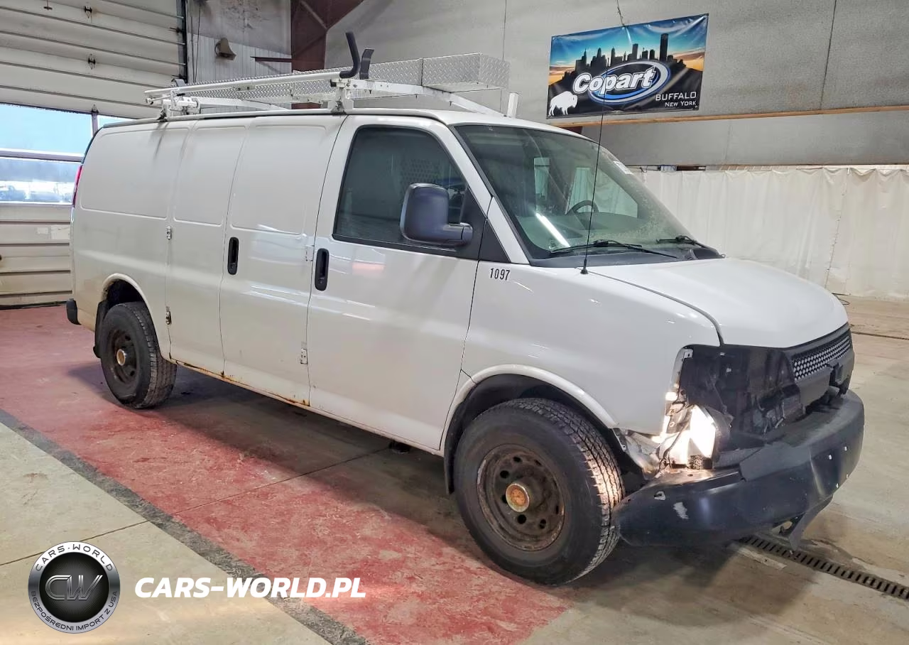 2014 Chevrolet Express 2500 Utility - Service Van VIN:1GCWGFCA5E1205845 - 4