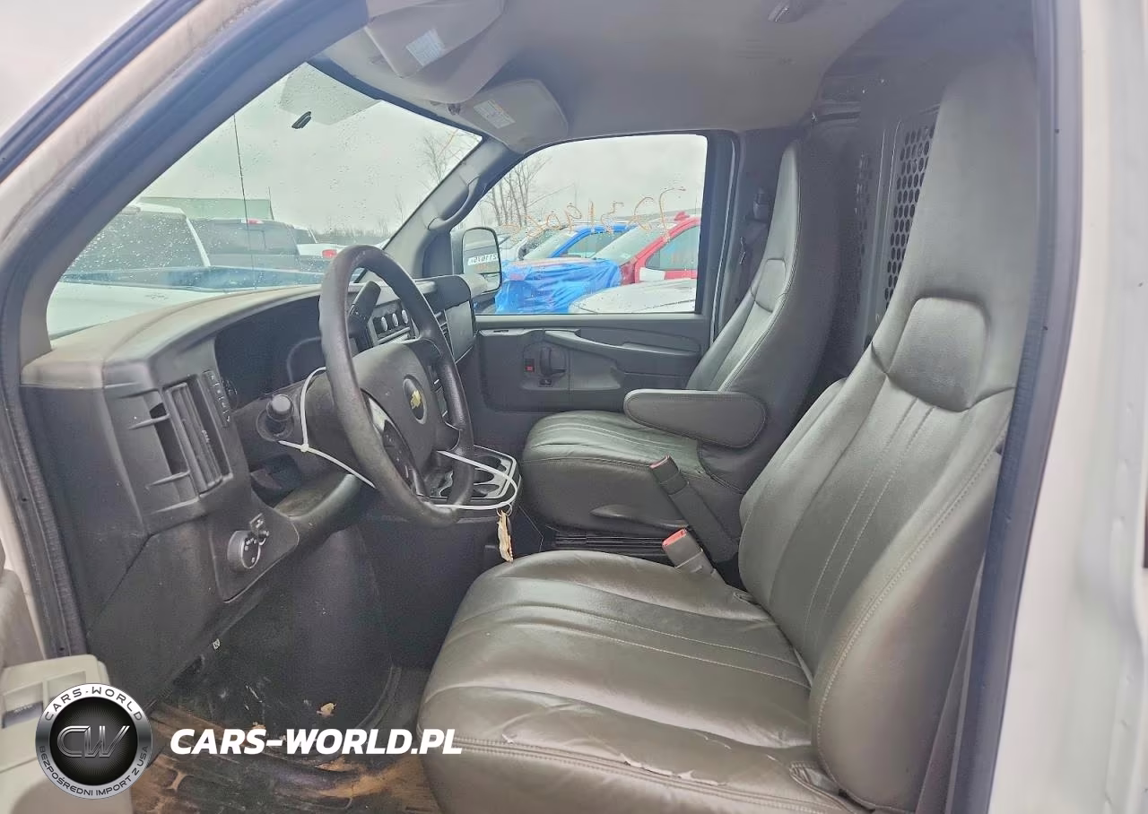 2014 Chevrolet Express 2500 Utility - Service Van VIN:1GCWGFCA5E1205845 - 7