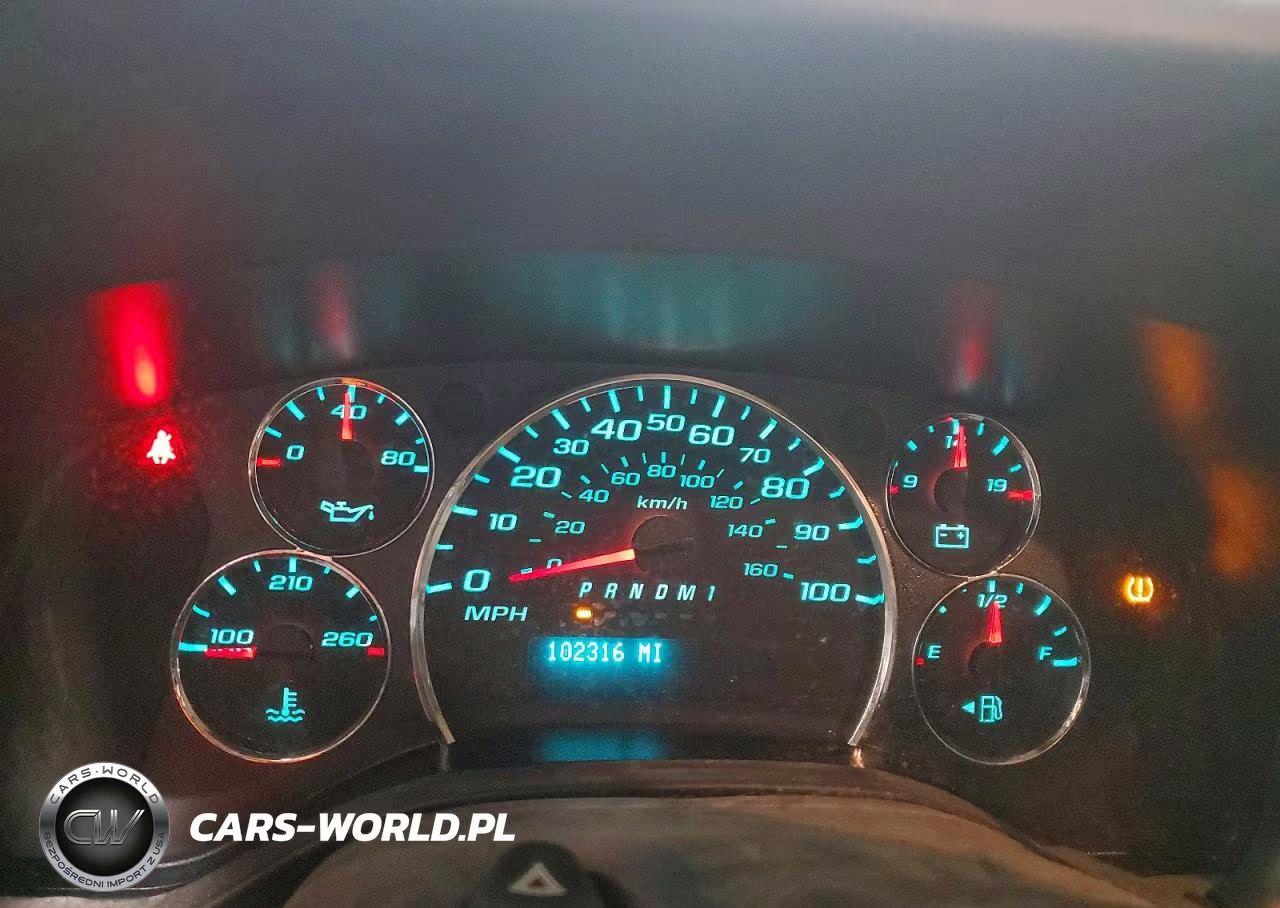 2014 Chevrolet Express 2500 Utility - Service Van VIN:1GCWGFCA5E1205845 - 9