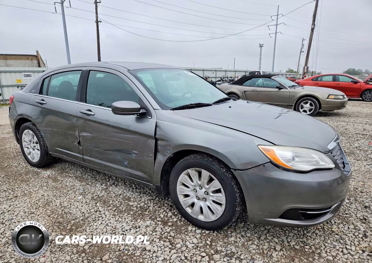 2012 Chrysler 200 Lx VIN:1C3CCBAB3CN222799 - 4