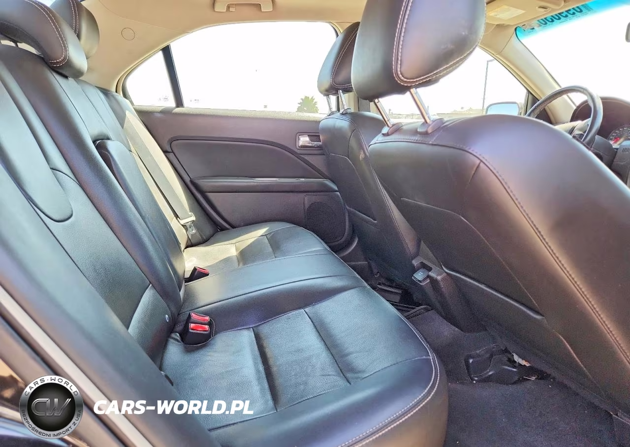 2012 Ford Fusion Hybrid VIN:3FADP0L3XCR225295 - 10
