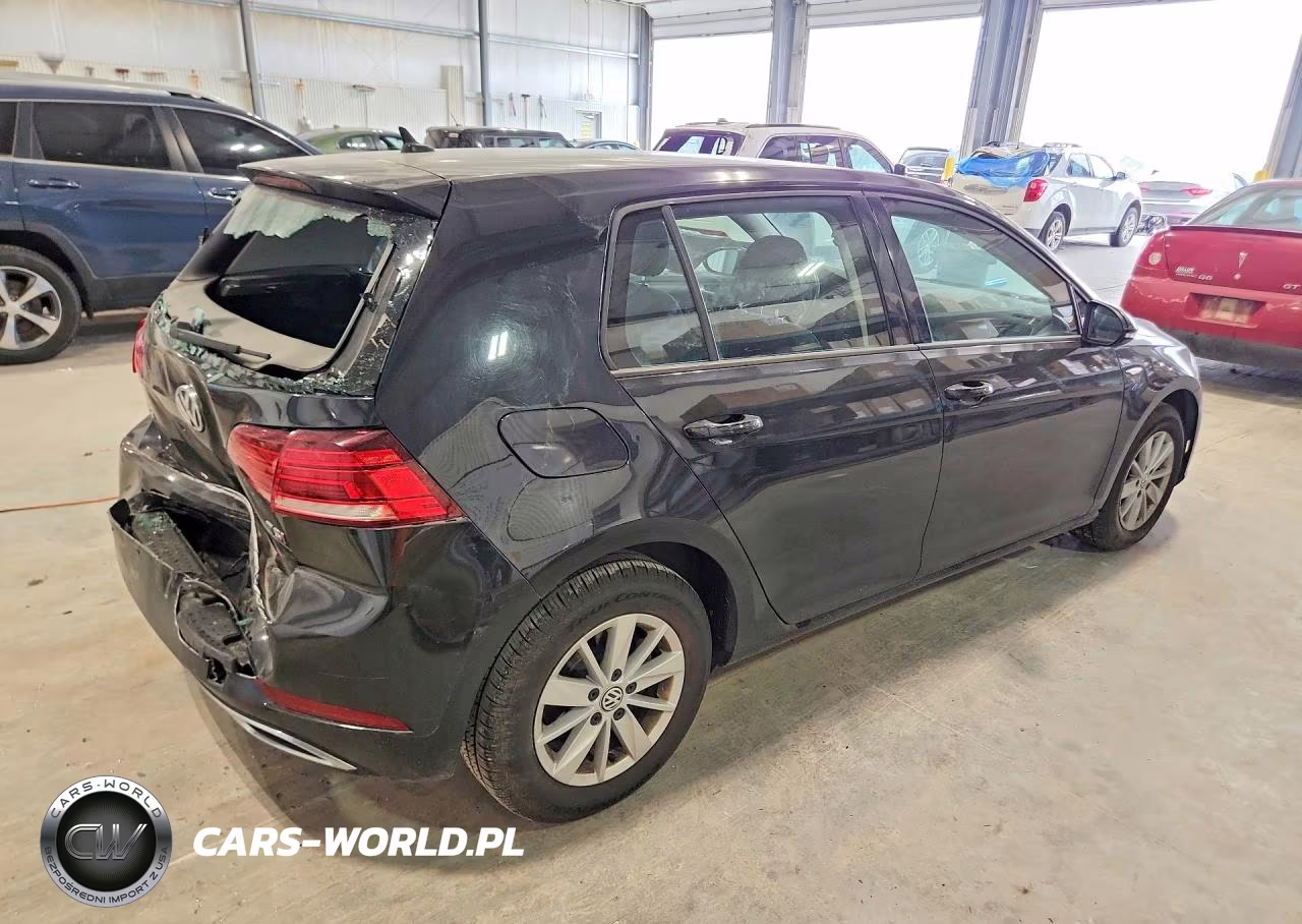 2018 Volkswagen Golf S VIN:3VWG17AU4JM281057 - 3