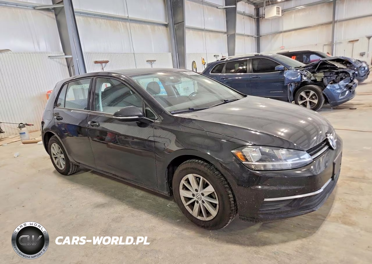 2018 Volkswagen Golf S VIN:3VWG17AU4JM281057 - 4