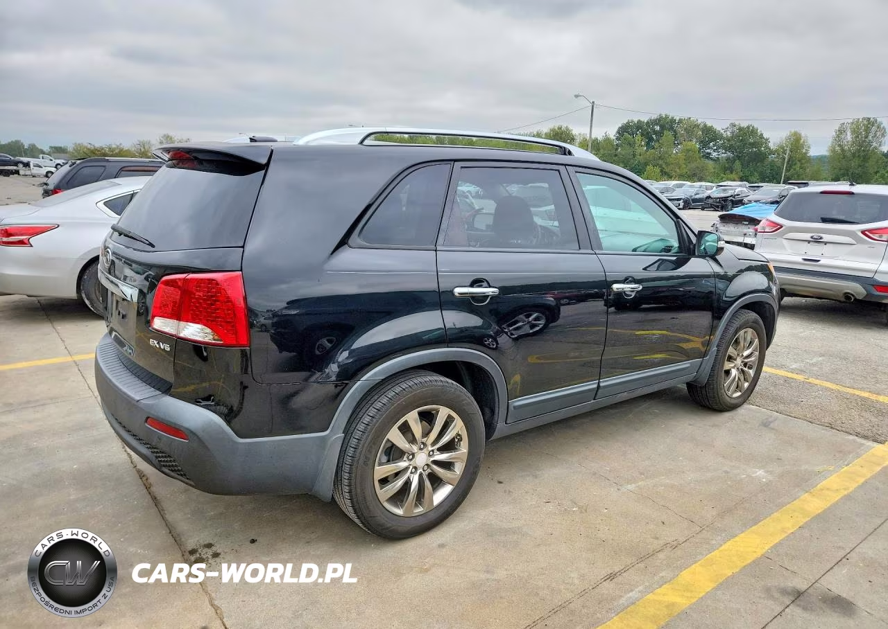 2011 Kia Sorento Ex VIN:5XYKU4A24BG126380 - 3