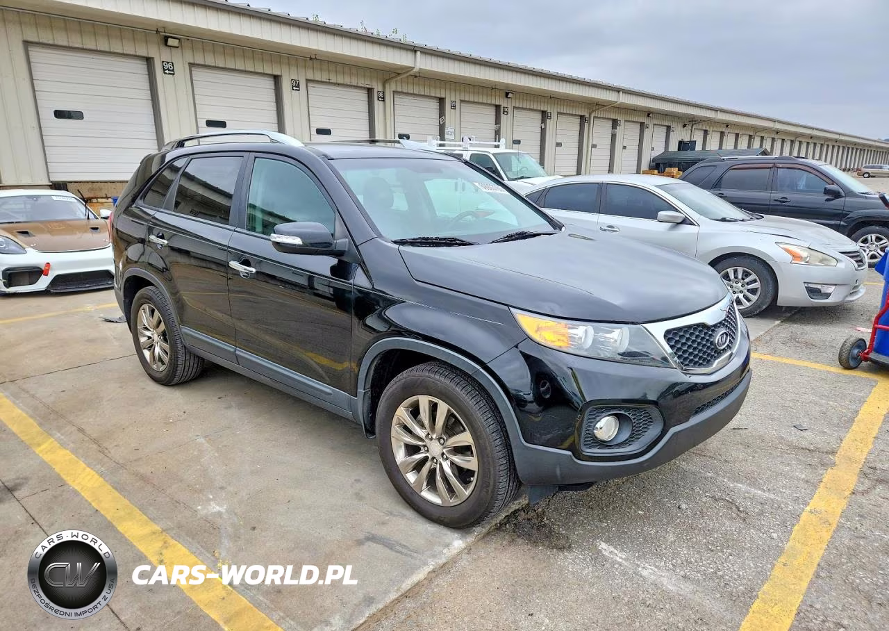 2011 Kia Sorento Ex VIN:5XYKU4A24BG126380 - 4
