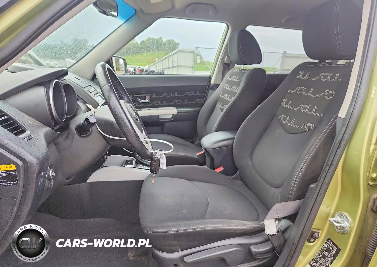 2012 Kia Soul + VIN:KNDJT2A63C7372695 - 7