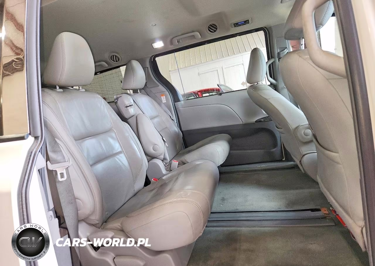 2015 Toyota Sienna Xle 8-Passenger VIN:5TDYK3DC3FS566114 - 11