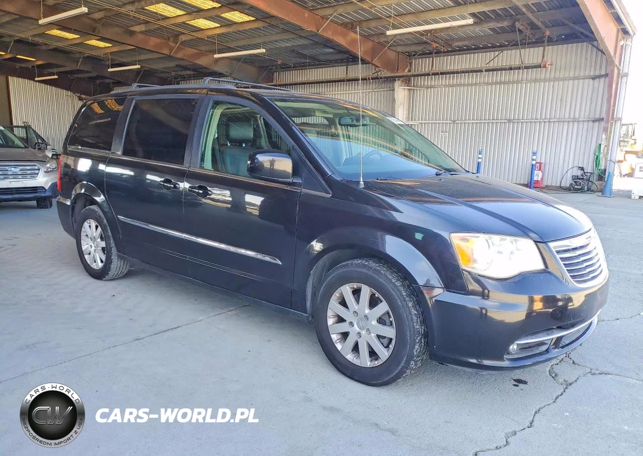 2013 Chrysler Town & Country Touring VIN:2C4RC1BG5DR793595 - 4