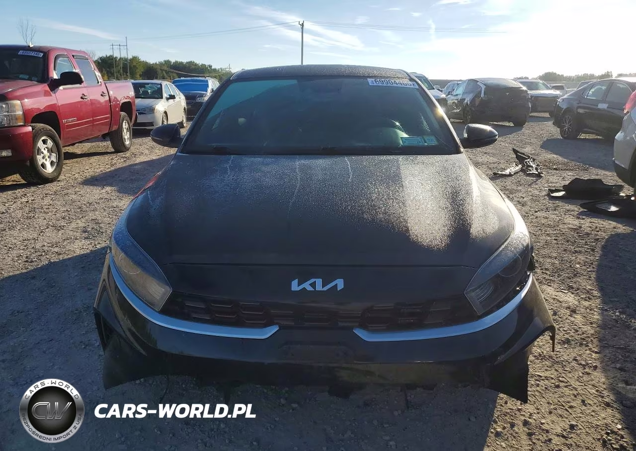 2023 Kia Forte Gt Line VIN:3KPF54AD1PE533464 - 5