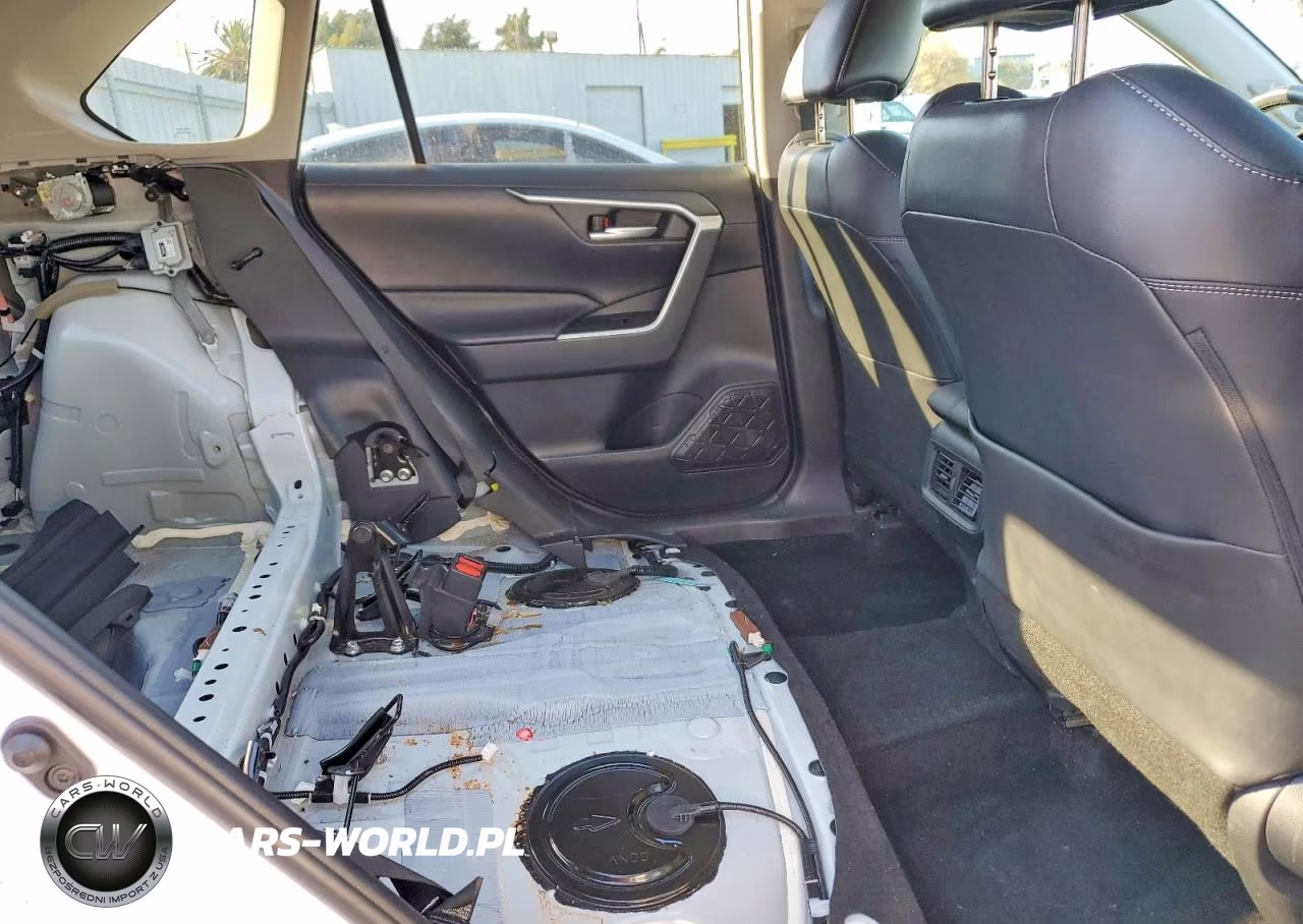 2019 Toyota Rav4 Xle Premium VIN:2T3C1RFV3KW028584 - 11