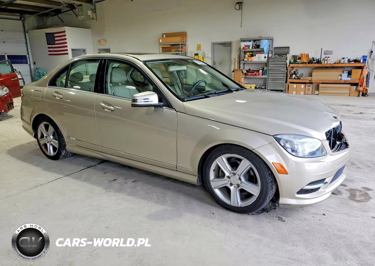 2011 Mercedes-Benz C 300 4Matic VIN:WDDGF8BB8BR178091 - 4