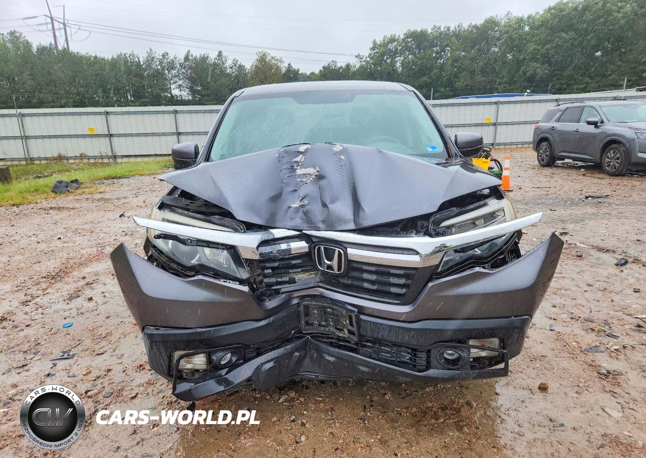 2017 Honda Ridgeline Rtl VIN:5FPYK3F66HB030120 - 5