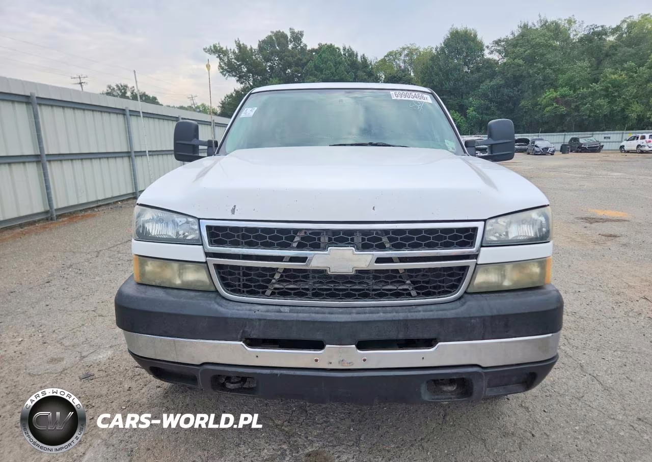 2007 Chevrolet Silverado C2500 Heavy Duty VIN:1GCHC29U07E158525 - 5