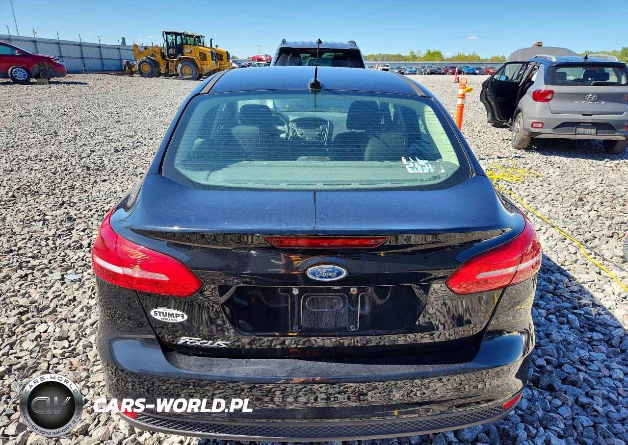 2017 Ford Focus S VIN:1FADP3E20HL312716 - 6