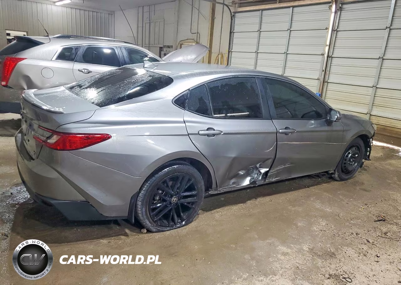 2026 Toyota Camry Se VIN:4T1DAACK5TU696896 - 3