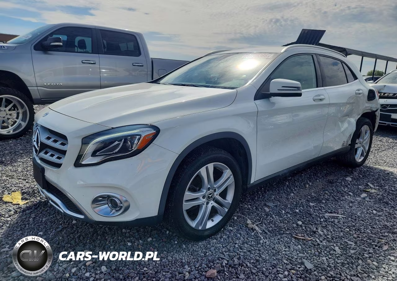 2018 Mercedes-Benz Gla 250 4Matic VIN:WDCTG4GB8JJ436138 - 1