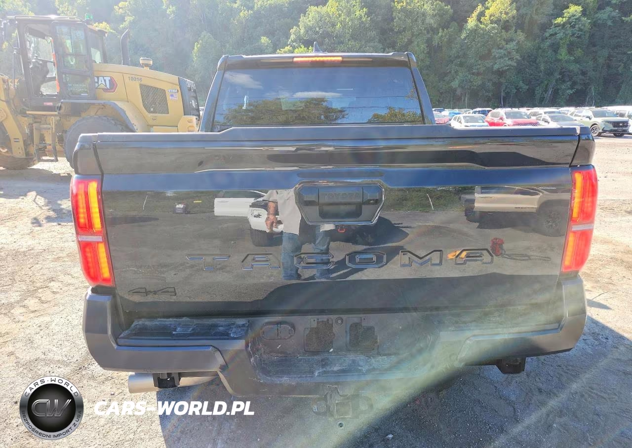 2026 Toyota Tacoma Trd Off-Road VIN:3TMLB5JN7TM214015 - 6