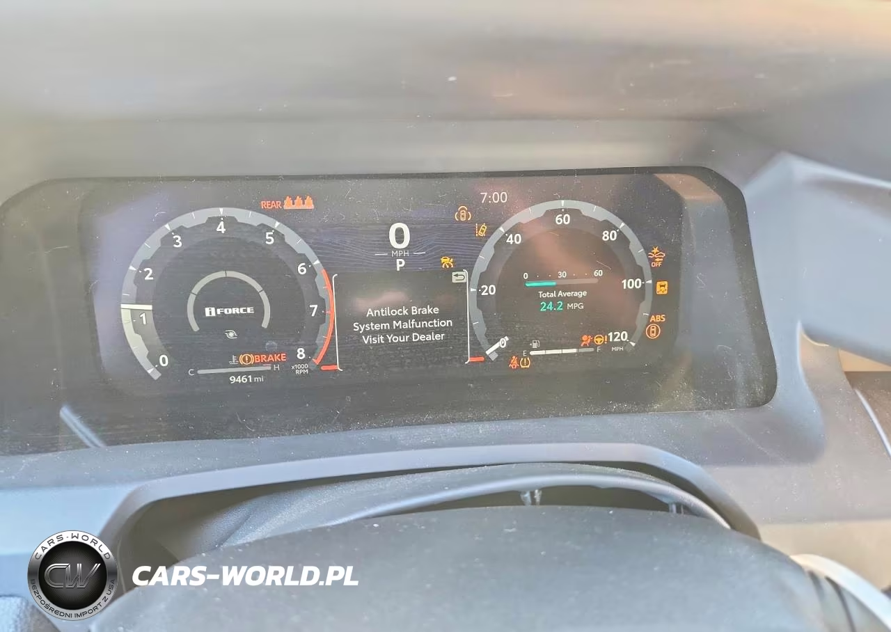 2026 Toyota Tacoma Trd Off-Road VIN:3TMLB5JN7TM214015 - 9