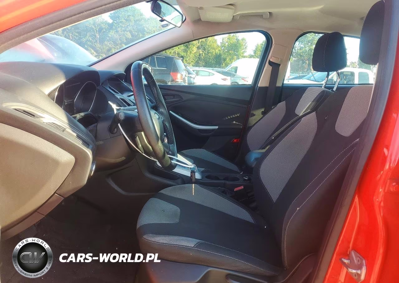 2012 Ford Focus Se VIN:1FAHP3K2XCL118144 - 7