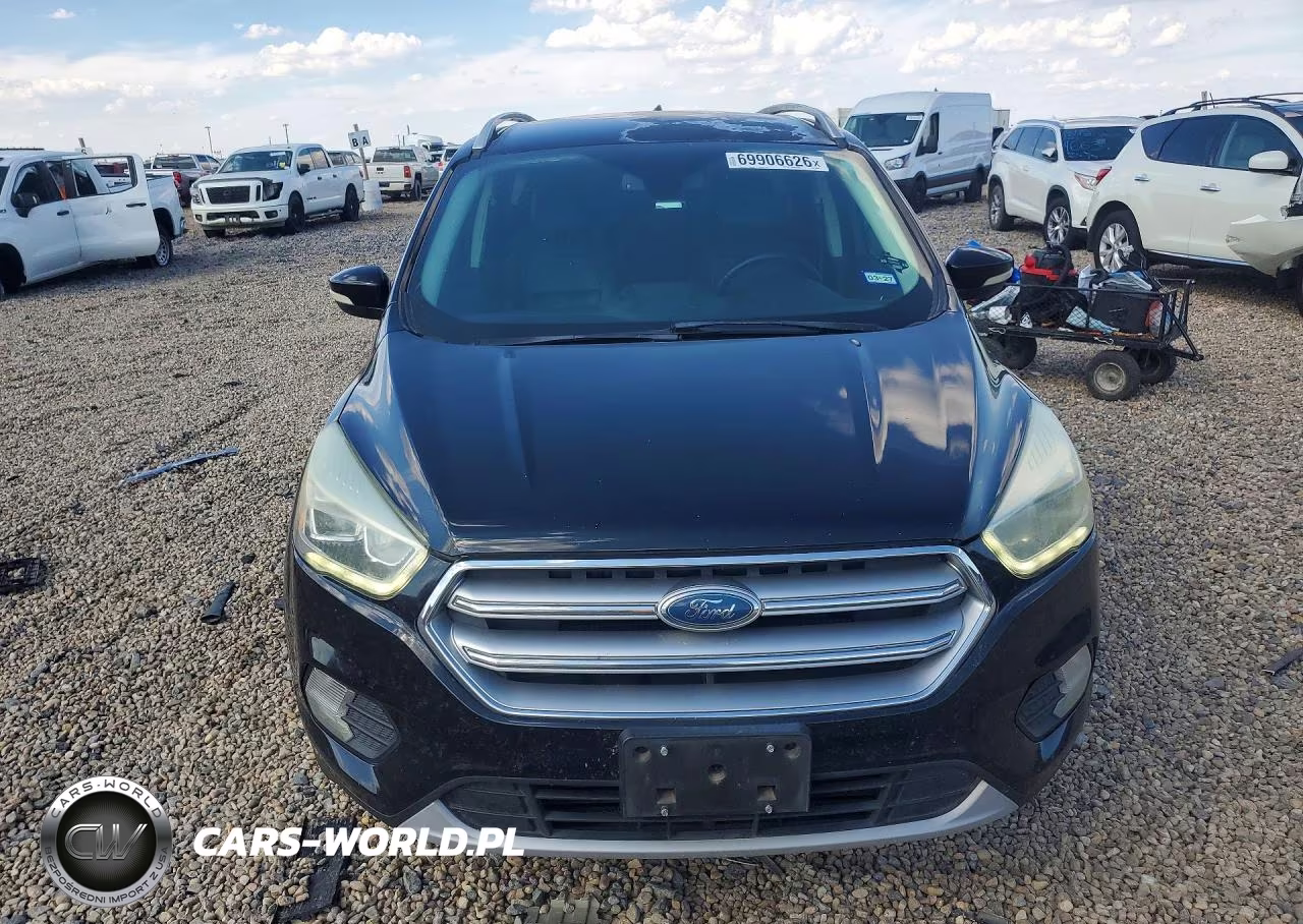 2017 Ford Escape Titanium VIN:1FMCU0JD8HUA93238 - 5