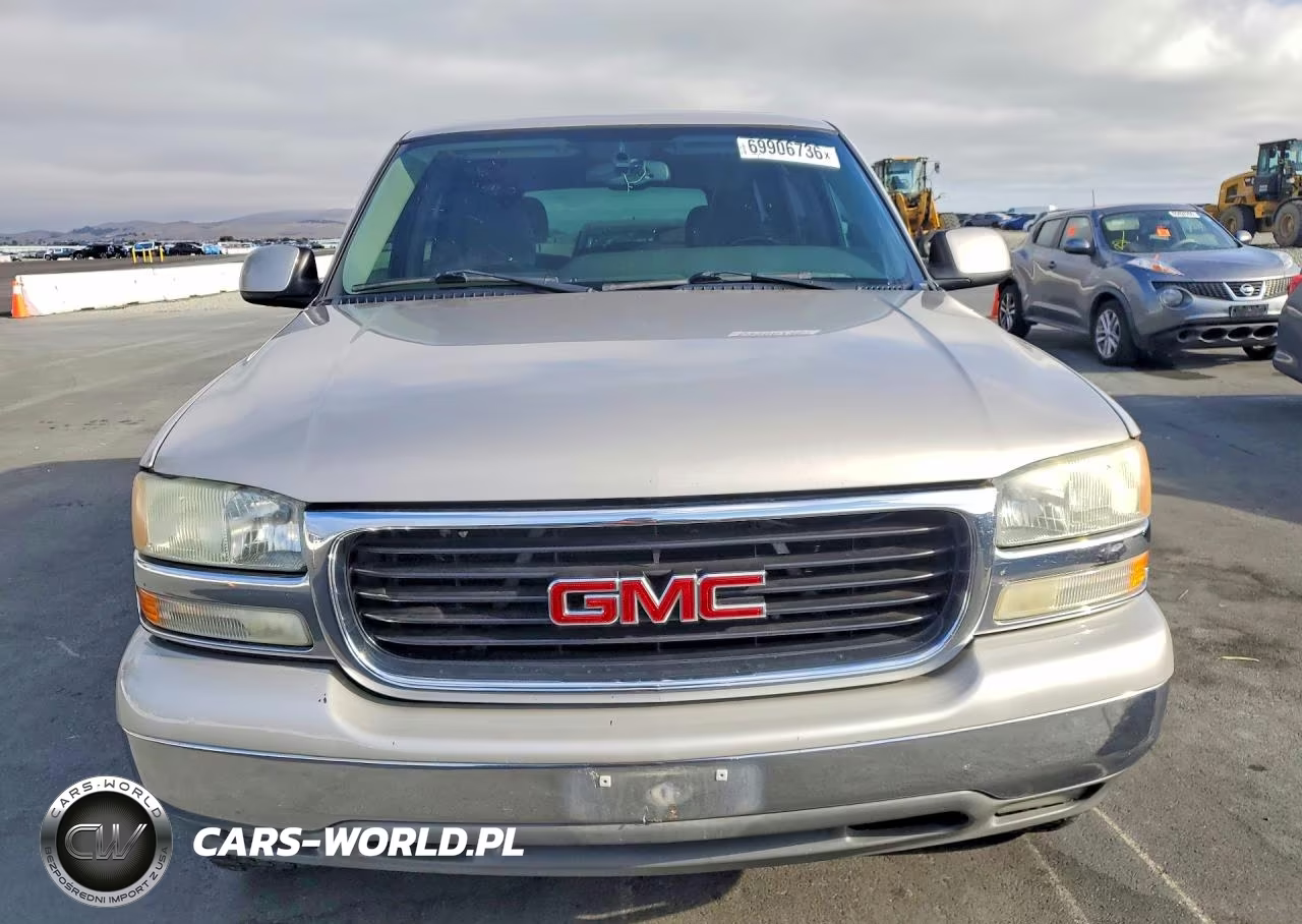 2004 GMC Yukon VIN:1GKEC13V94J328743 - 5