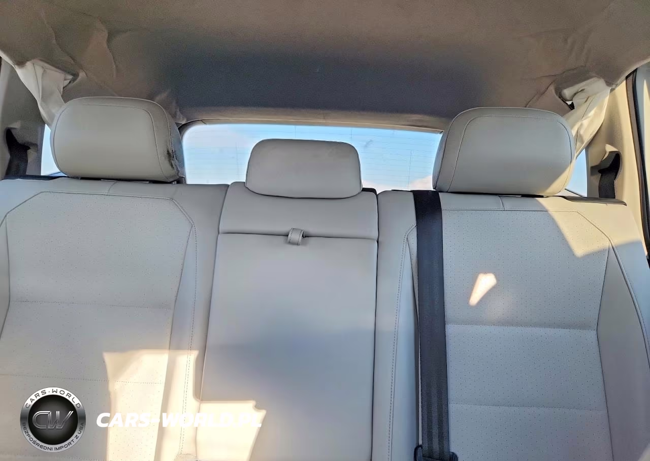 2018 Volkswagen Tiguan Se VIN:3VV3B7AX3JM163091 - 10