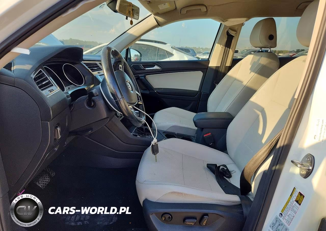 2018 Volkswagen Tiguan Se VIN:3VV3B7AX3JM163091 - 7