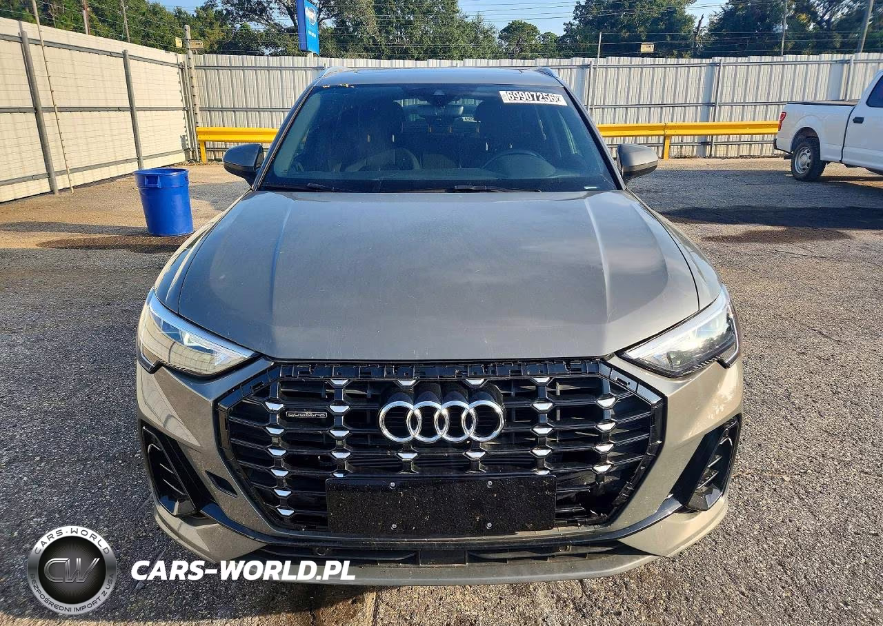 2020 Audi Q3 Premium S Line VIN:WA1DECF36L1114079 - 5
