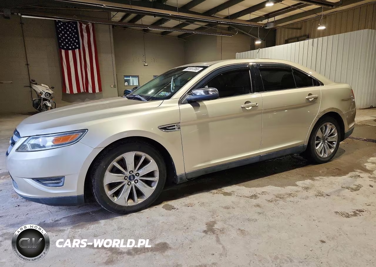 2010 Ford Taurus Limited