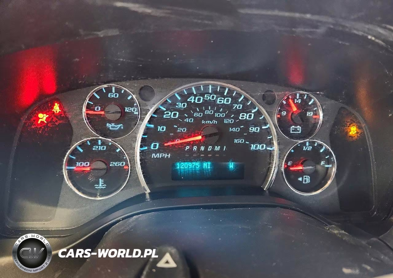 2021 Chevrolet Express G2500 VIN:1GCWGAFP9M1302113 - 9