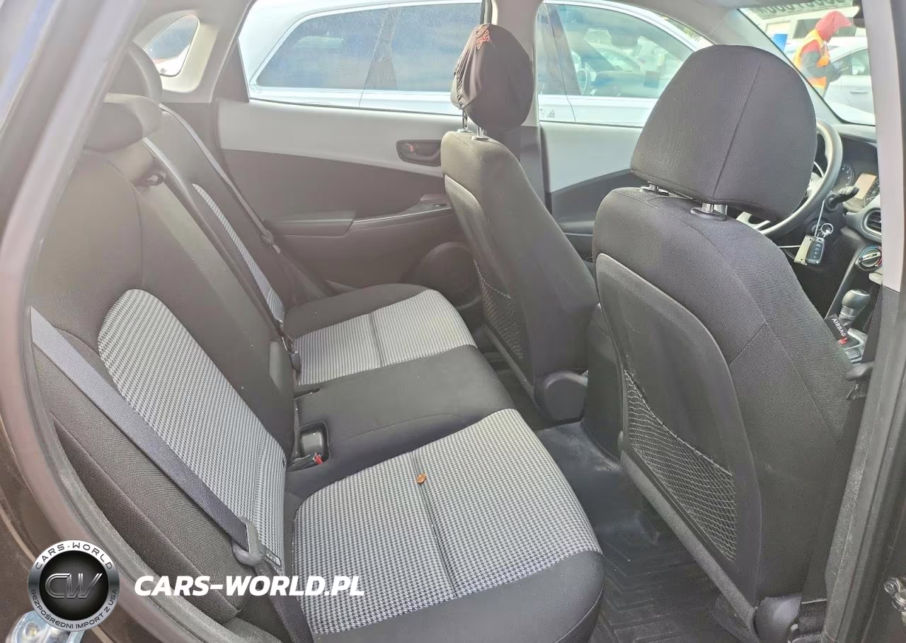 2018 Hyundai Kona Se VIN:KM8K1CAA5JU114466 - 11
