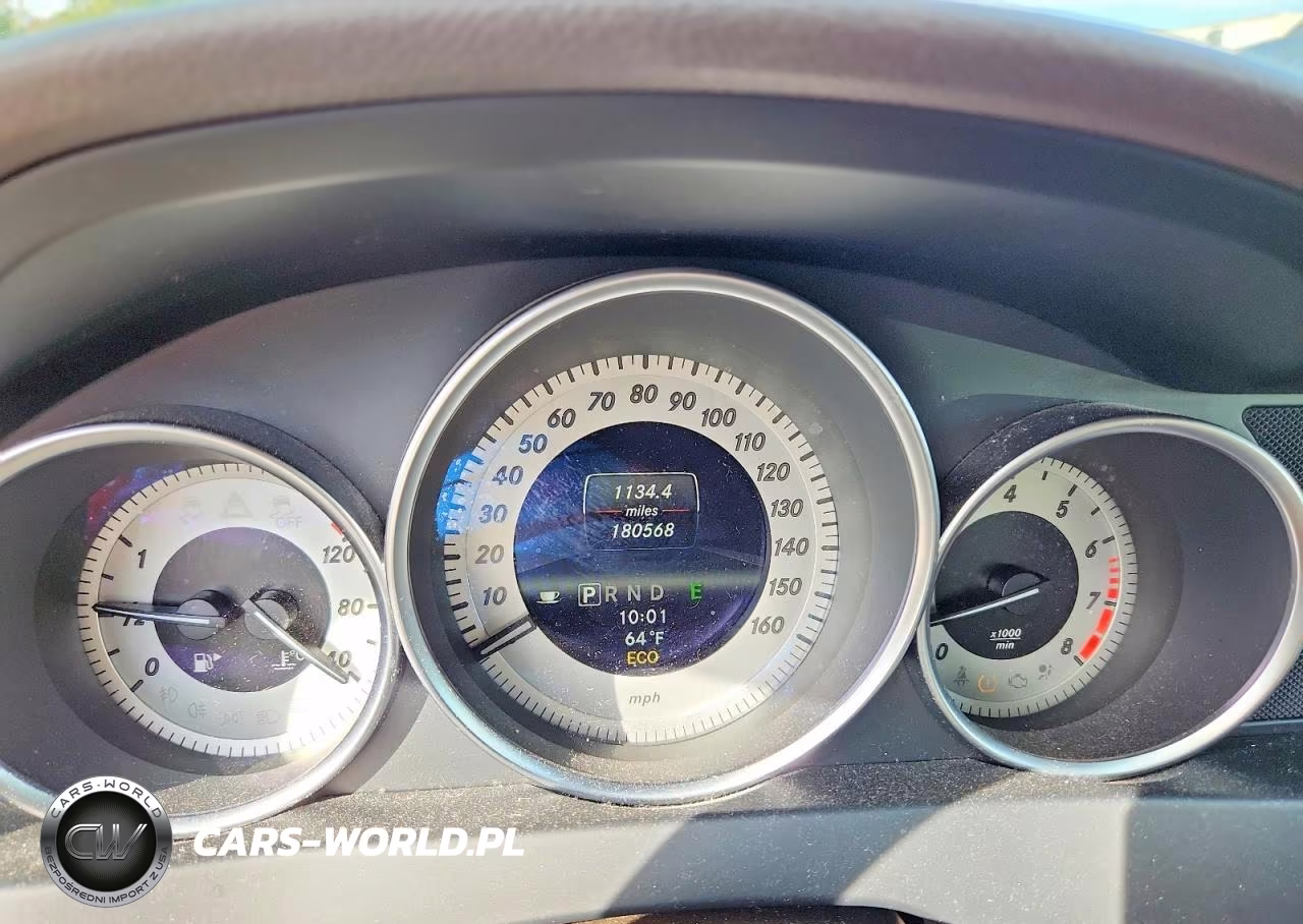 2013 Mercedes-Benz C 300 4Matic VIN:WDDGF8AB6DG127821 - 9