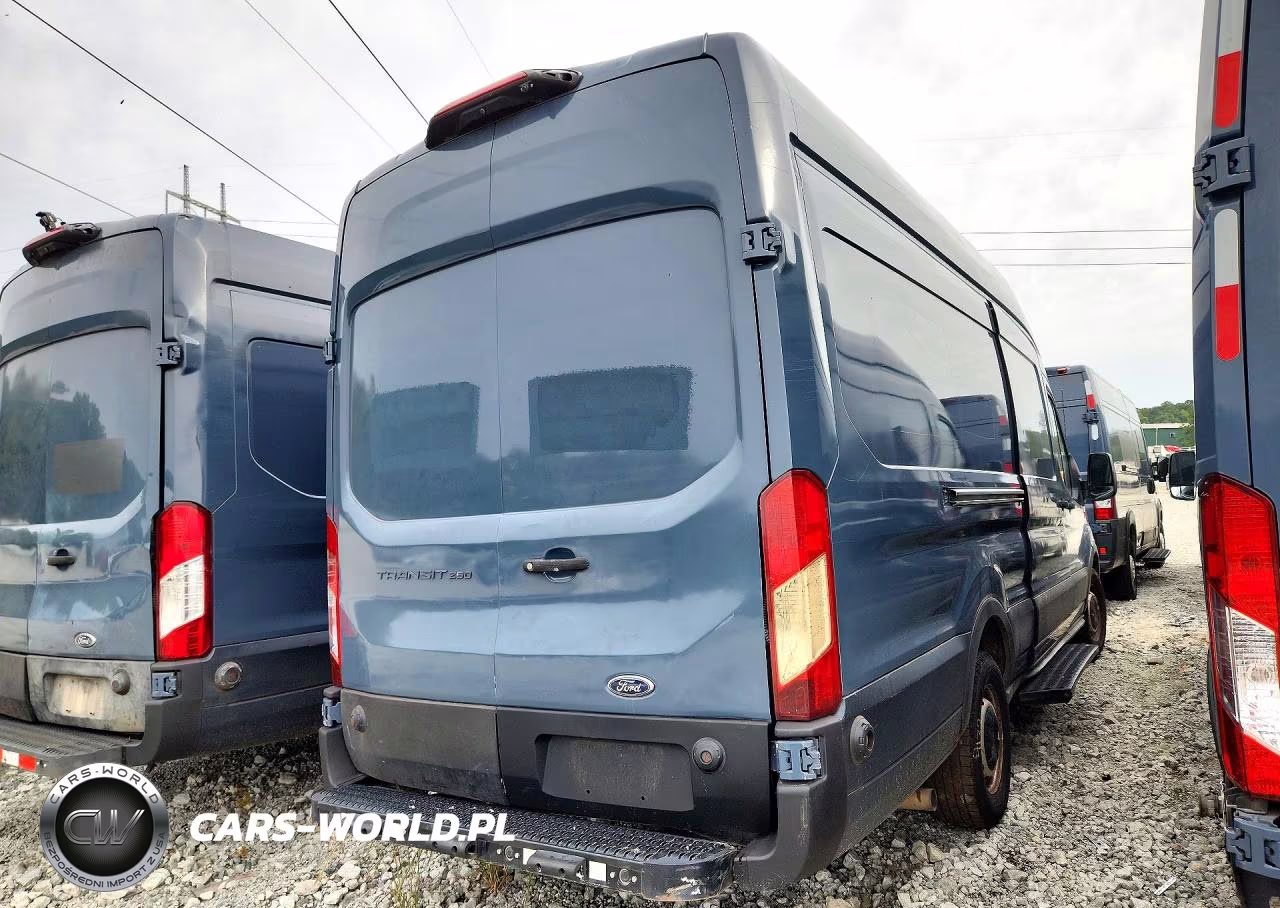 2020 Ford Transit 250 Delivery Van VIN:1FTBR3X85LKB27511 - 3