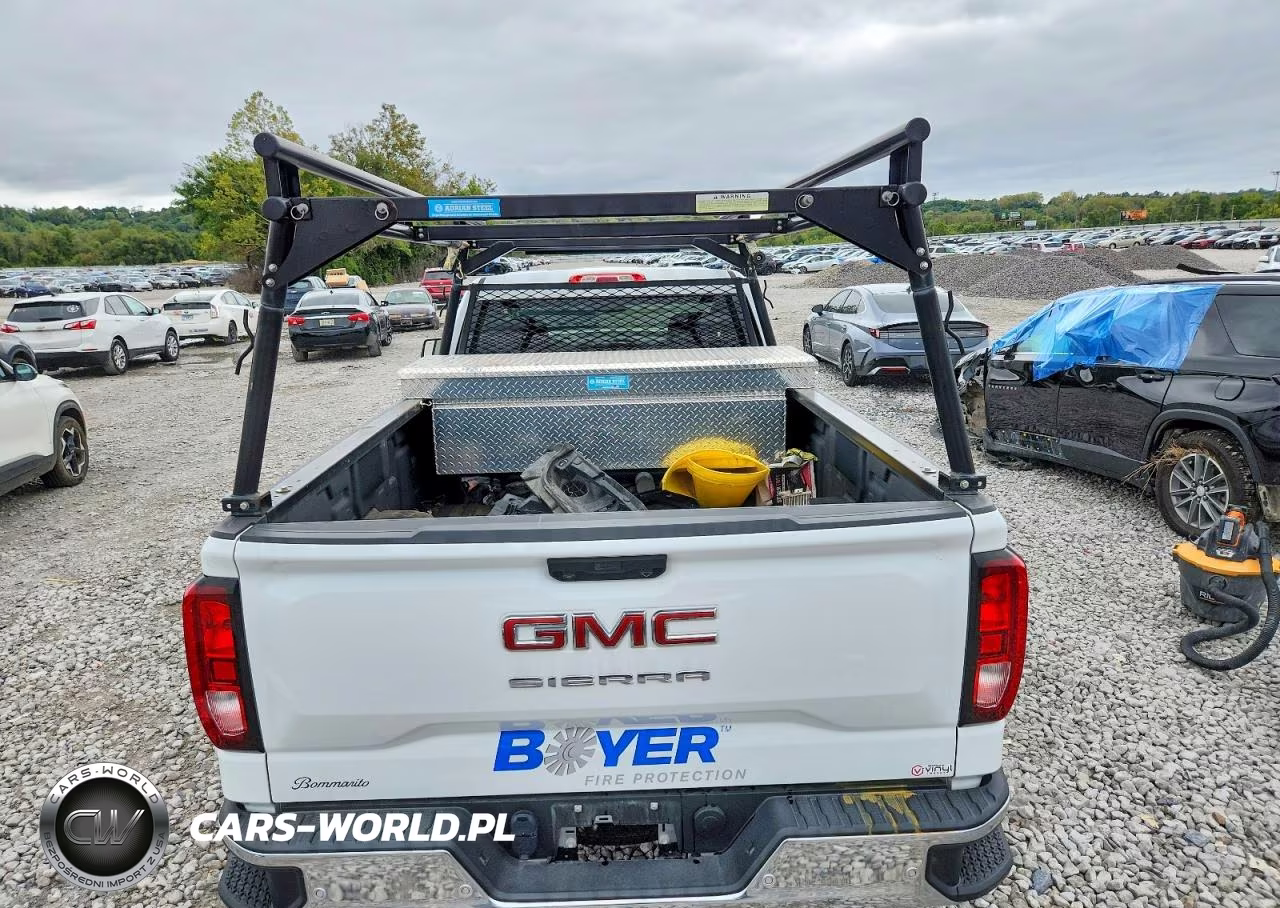 2024 GMC Sierra K1500 VIN:3GTNUAED6RG378571 - 10