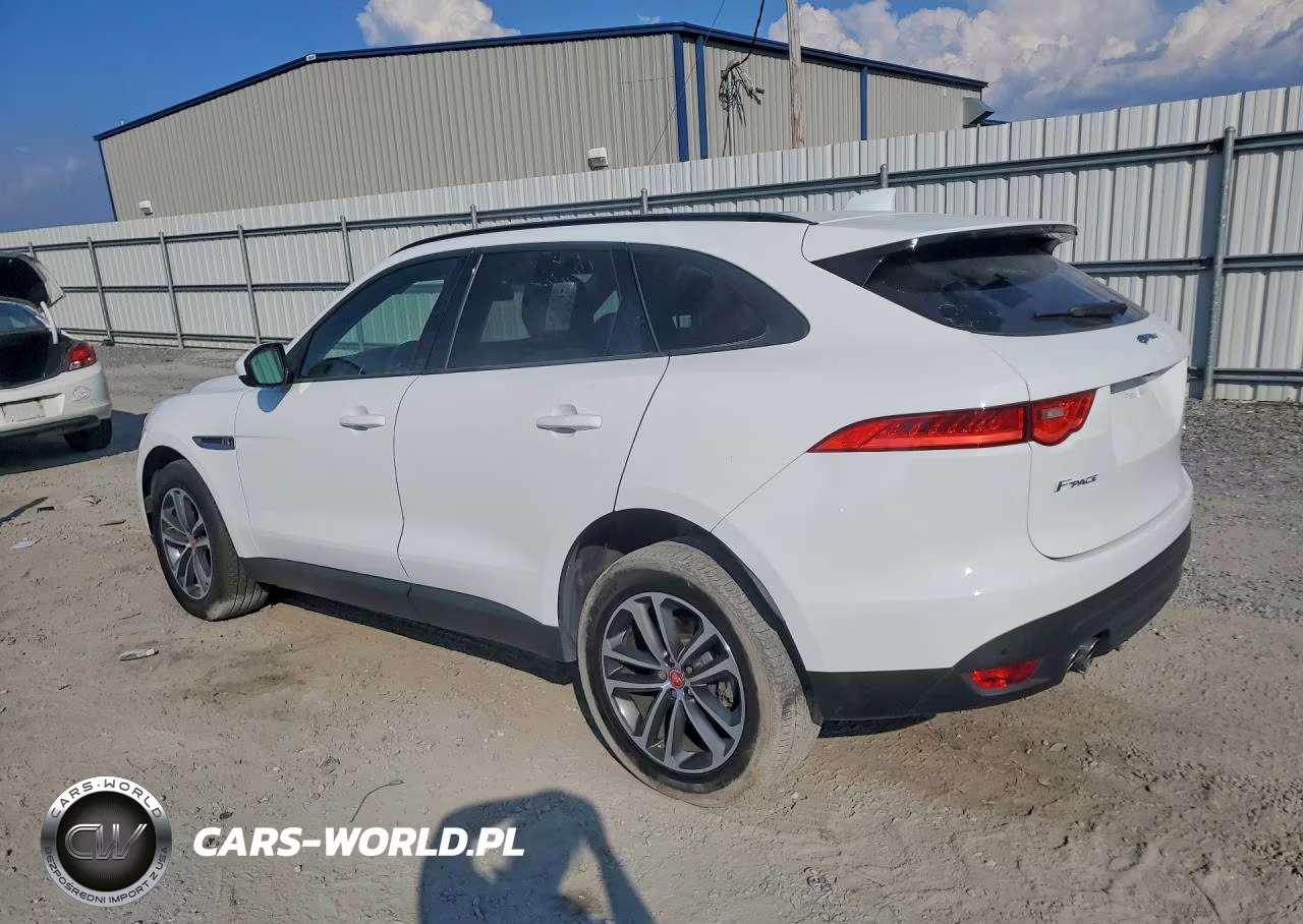 2018 Jaguar F-Pace Premium VIN:SADCJ2FN7JA262445 - 2