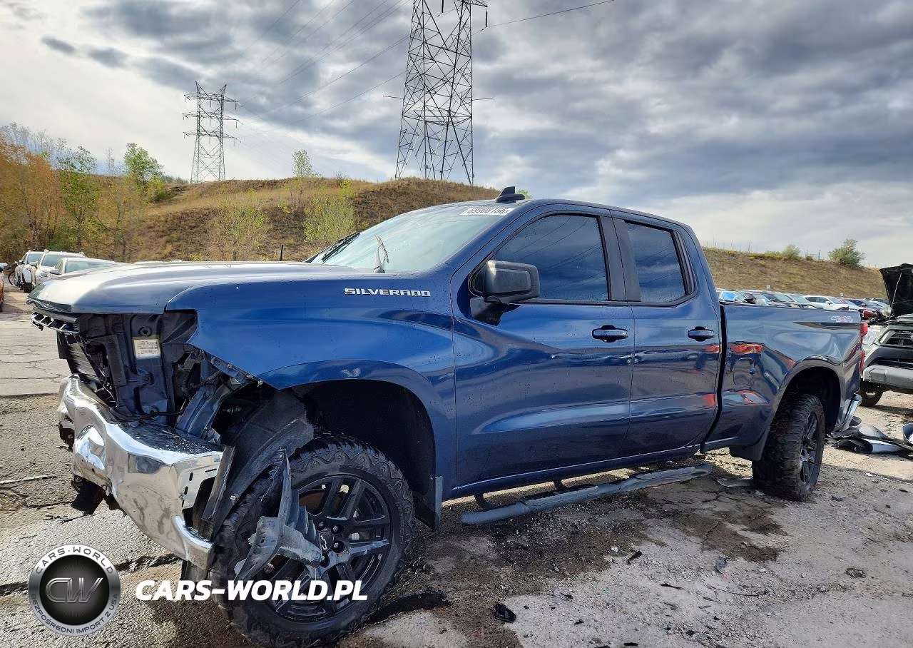 2020 Chevrolet Silverado K1500 Lt – zdjęcie 1 z 13