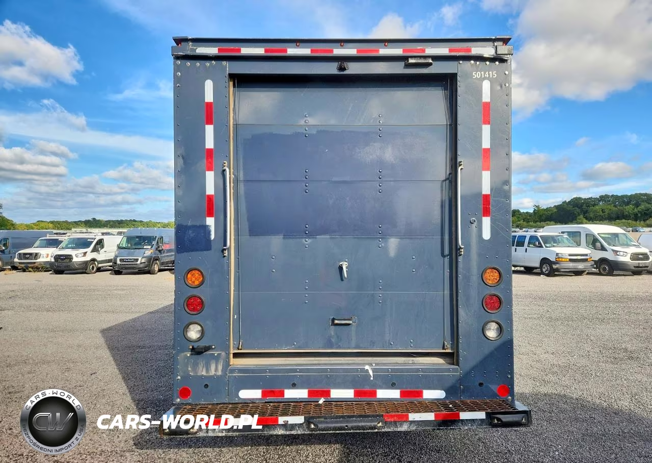 2021 Ford Transit Delivery Truck VIN:1FDDF6P89MKA82217 - 6