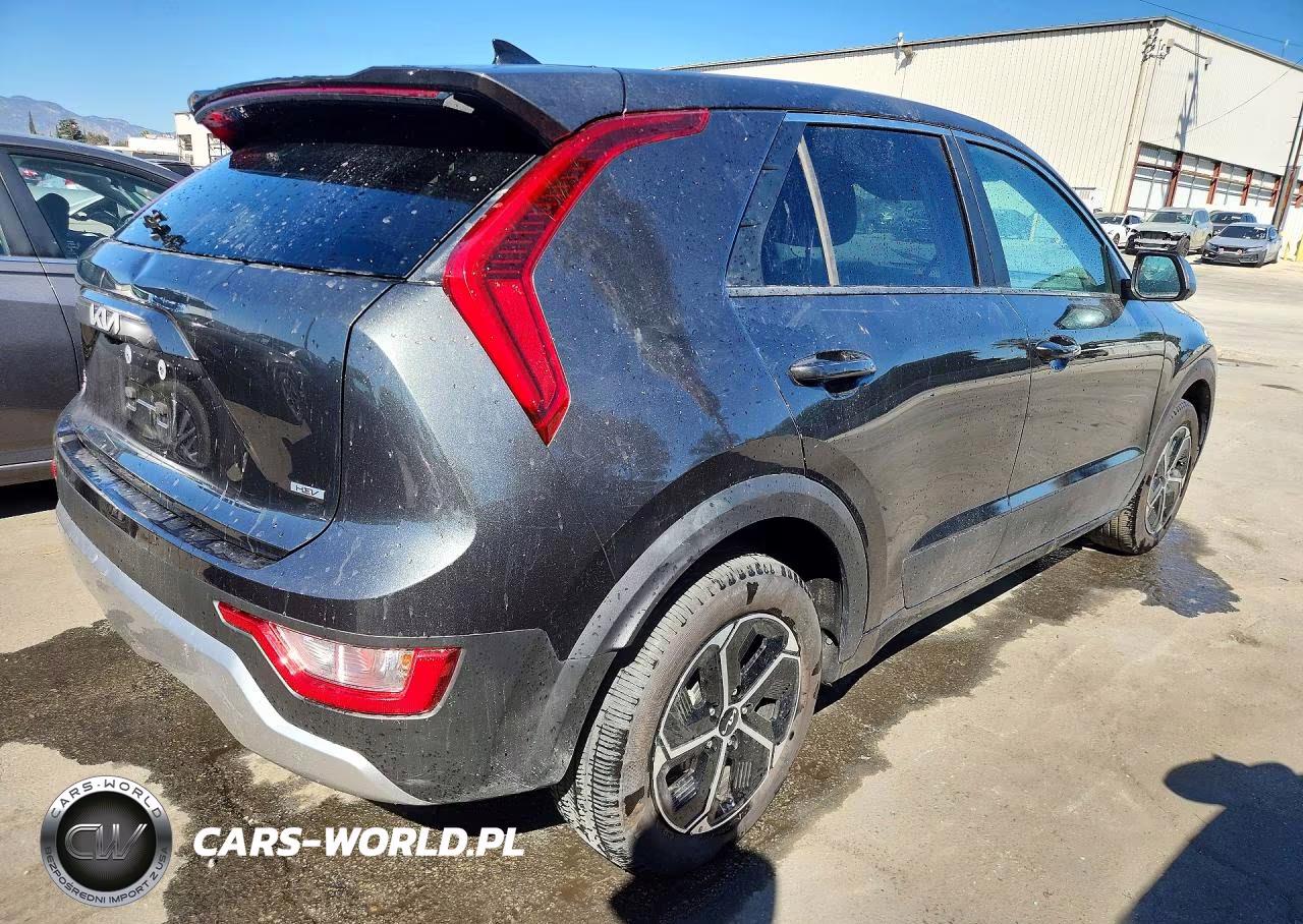 2026 Kia Niro Lx VIN:KNDCP3LE1T5339567 - 3