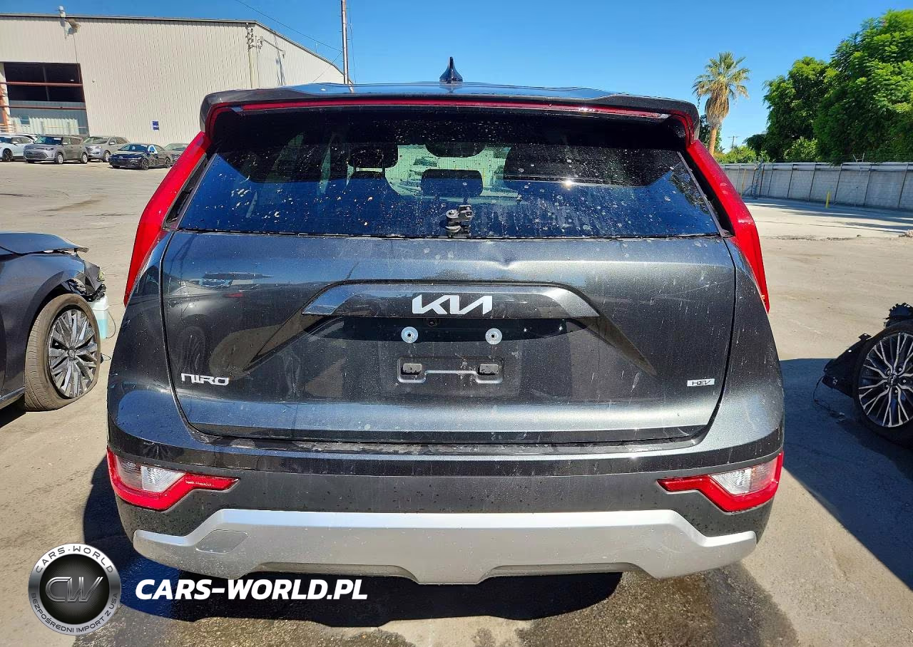 2026 Kia Niro Lx VIN:KNDCP3LE1T5339567 - 6