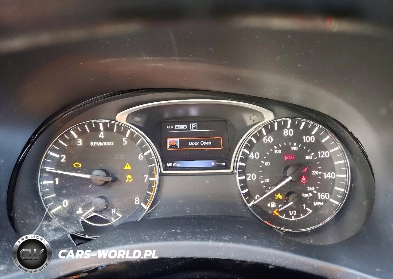 2018 Nissan Pathfinder S VIN:5N1DR2MM7JC626124 - 9