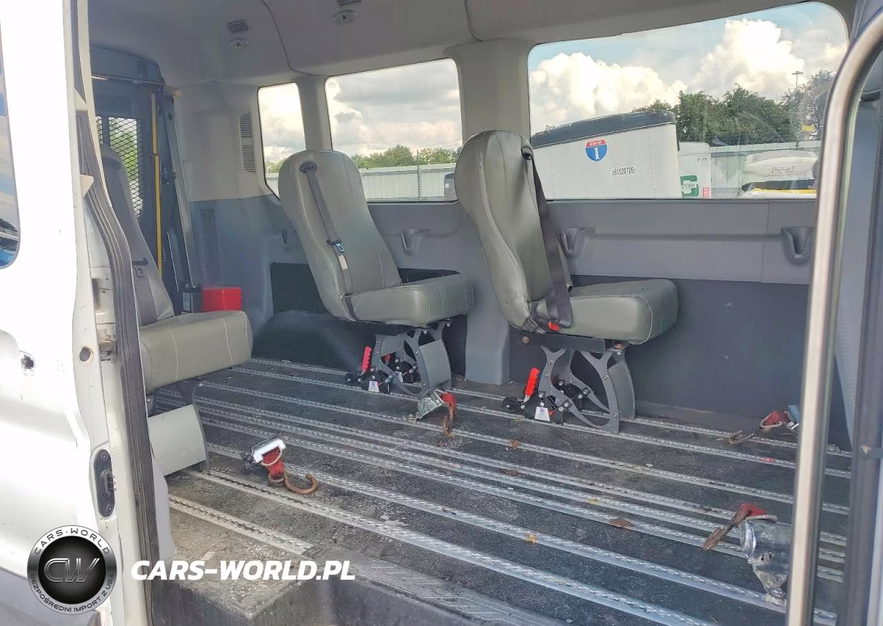 2019 Ford Transit-350 Xl VIN:1FBZX2CM2KKA83116 - 10
