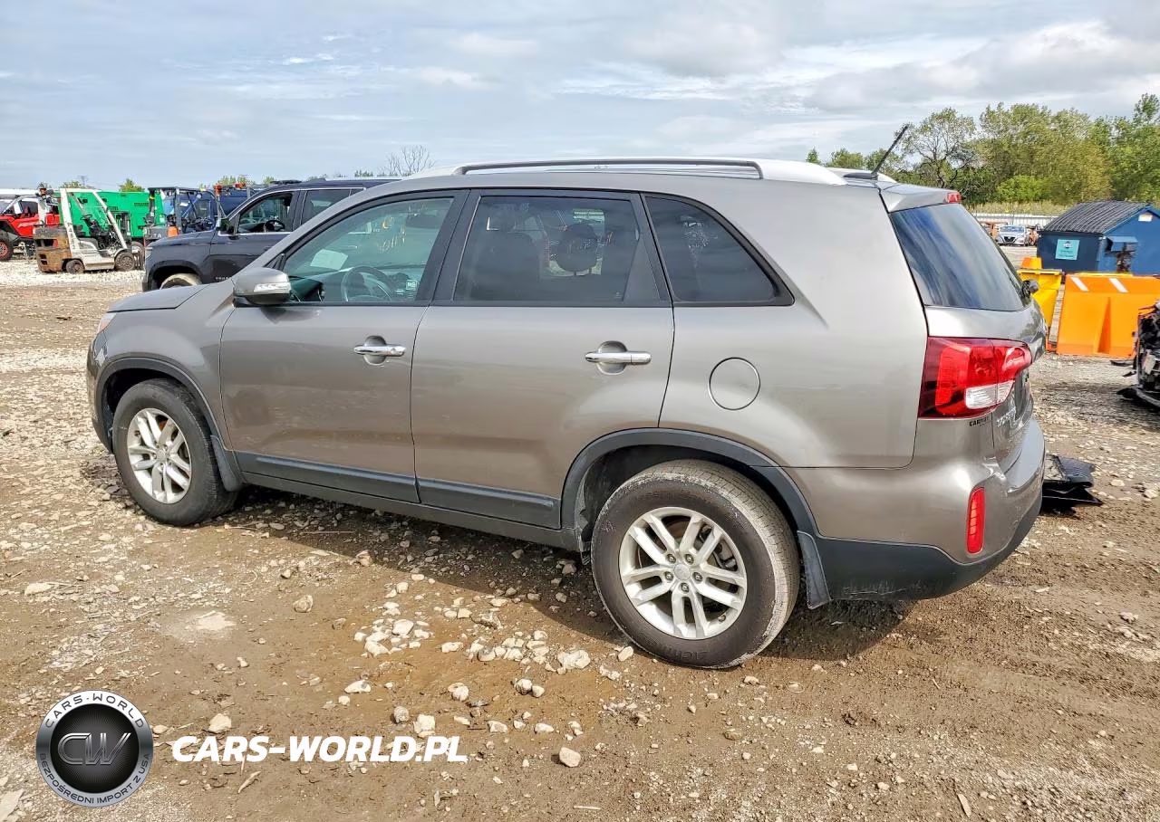 2015 Kia Sorento Lx VIN:5XYKT4A73FG640516 - 2